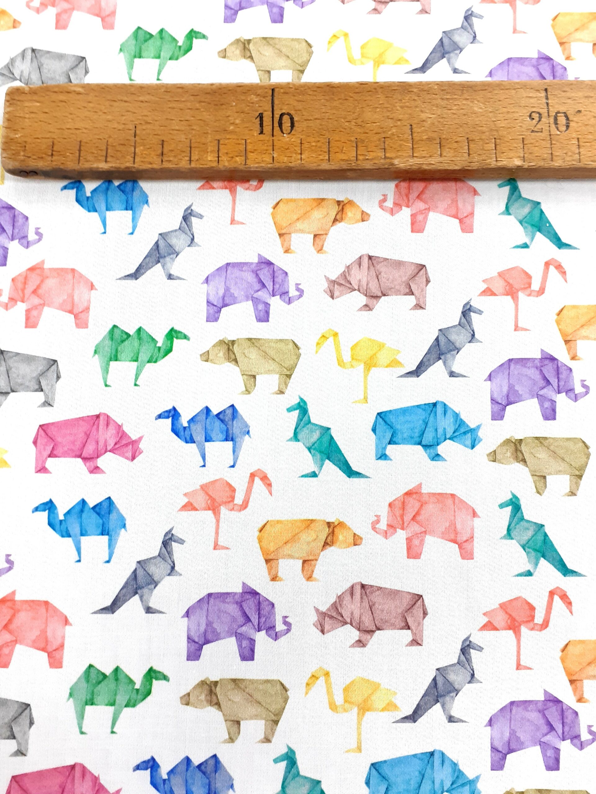tissu coton oekotex imprimé ORIGAMI FOND BLANC pour coudre vêtements et petites créations Déco DIY