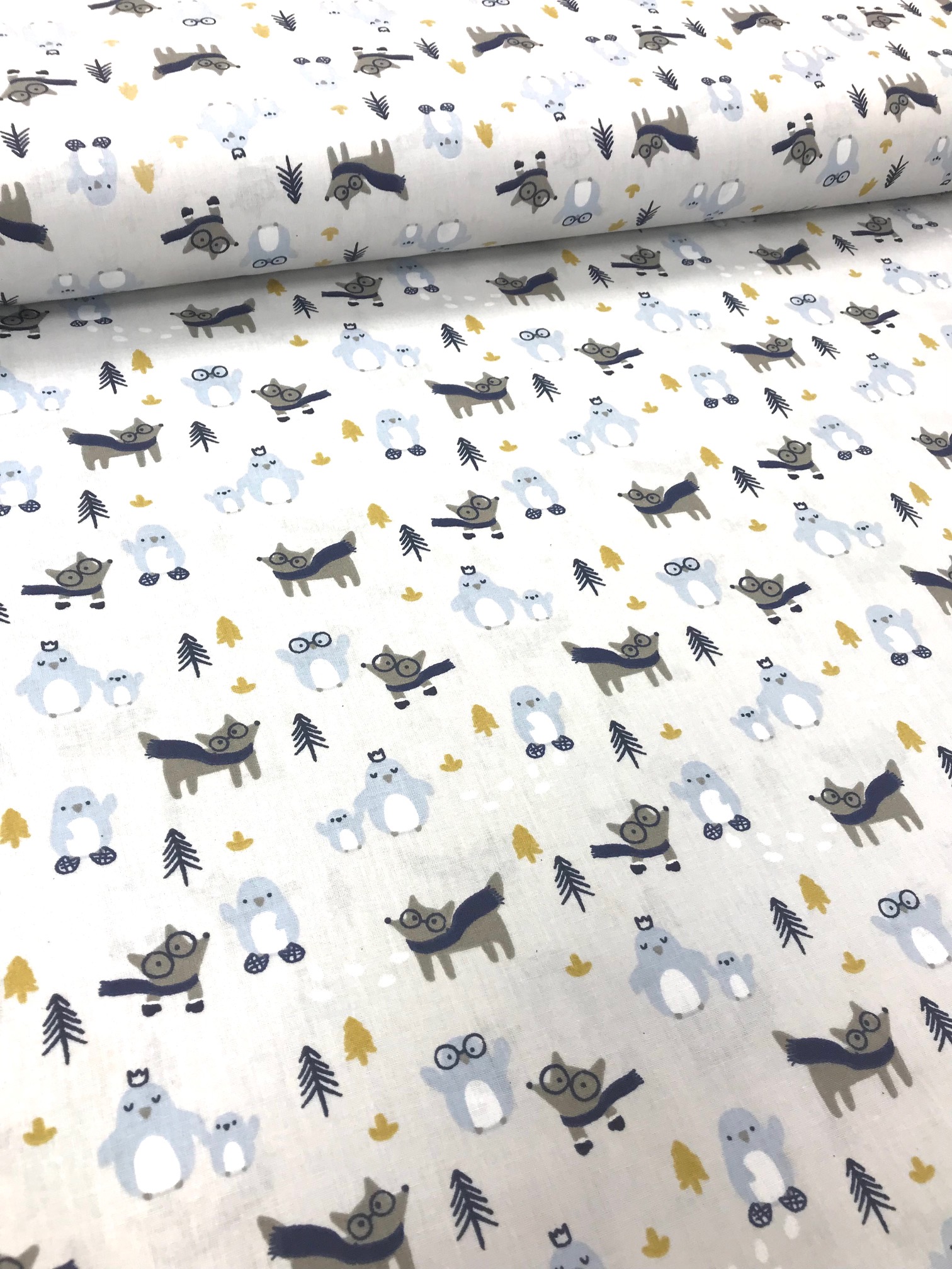 tissu léger en coton imprimé motifs enfantins garanti oekotex en largeur 140cm