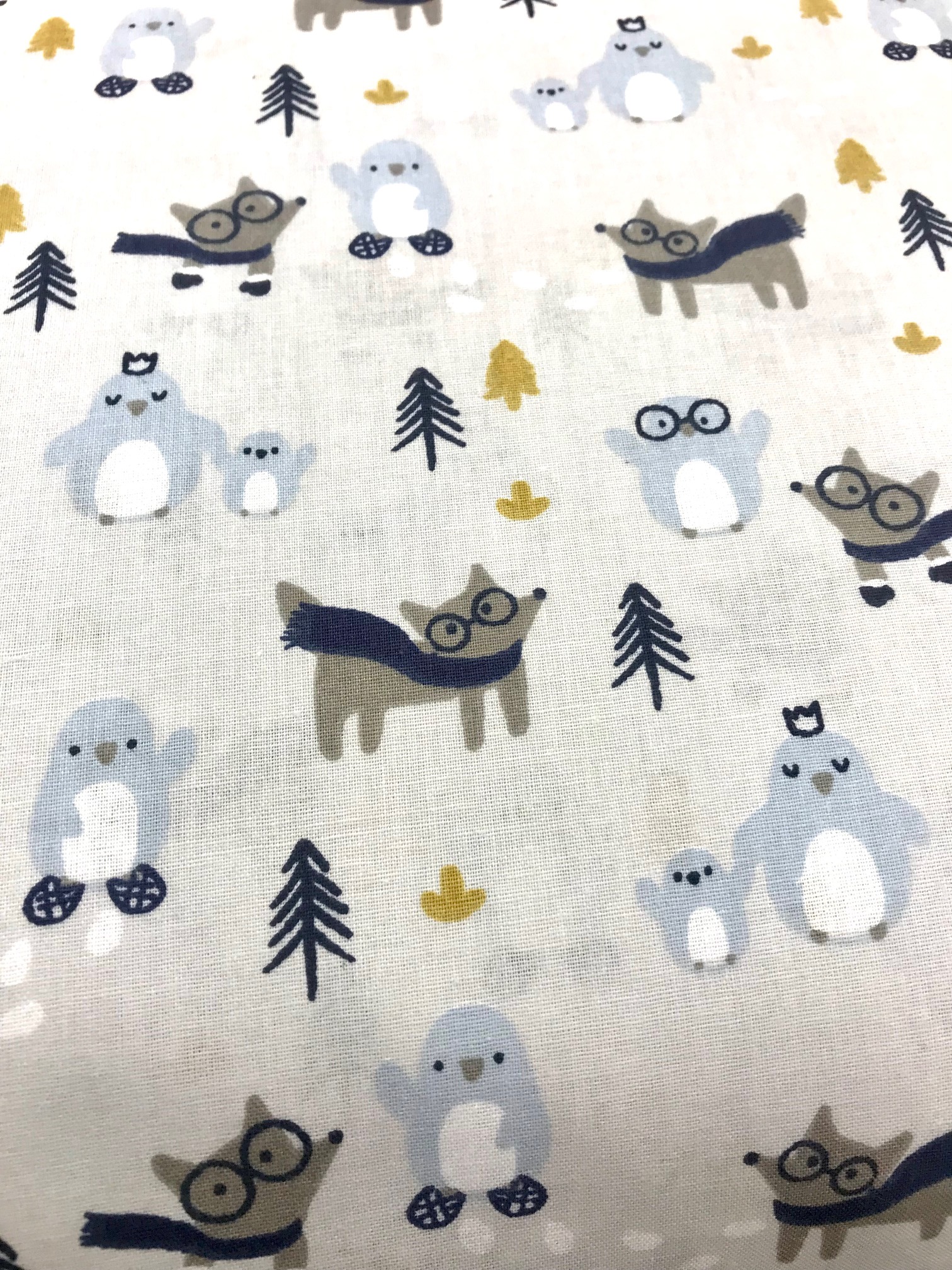 tissu léger en coton imprimé motifs enfantins garanti oekotex en largeur 140cm