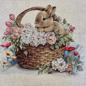 Carrés LAPIN DE PAQUES en tissu jacquard bien épais, parfaits pour coudre vos coussins ou pour toutes vos créations DIY et transformer ces jolis carrés en sacs ou totebags uniques et originaux !