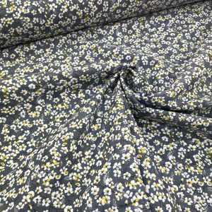 tissu en coton label oekotex , léger et souple avec un joli motif imprimé coloré , pour coudre vêtements et petites créations Déco DIY