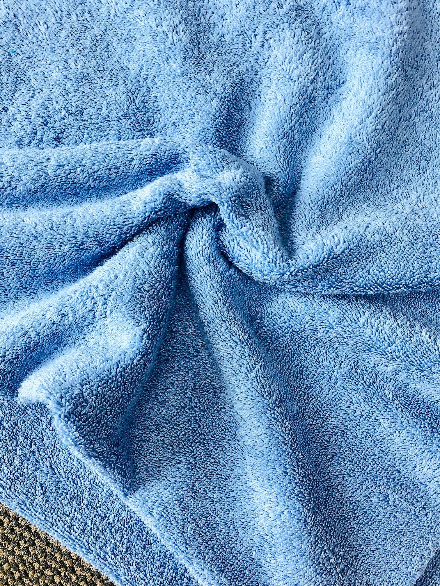 tissu éponge coton en largeur 150cm coloris bleu clair