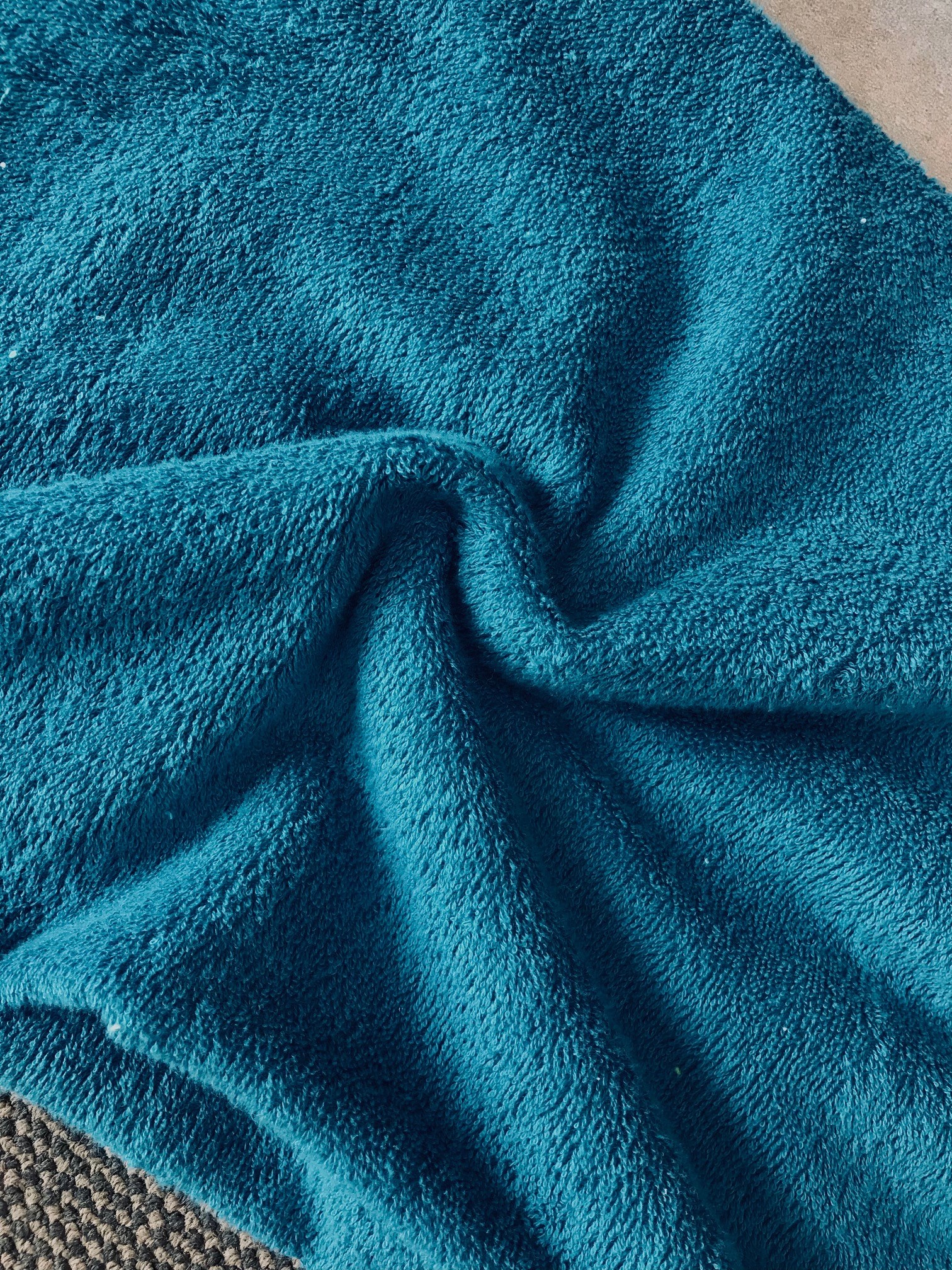 tissu éponge coton en largeur 150cm coloris bleu canard