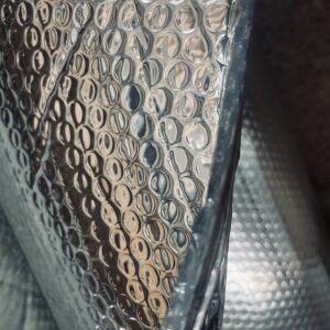 isolant thermique à bulle en 140cm de largeur