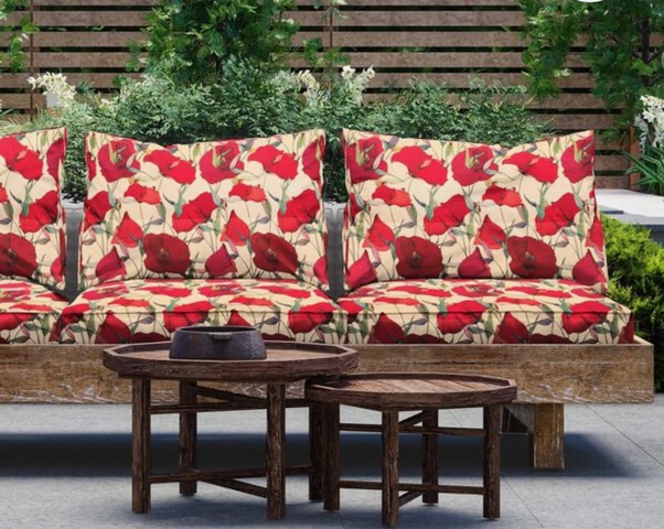 tissu plein air REF Coquelicot Digisun fond SABLE en 160cm de largeur
