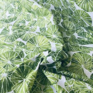 WATERLILY LIME Des tissus en cretonne de coton